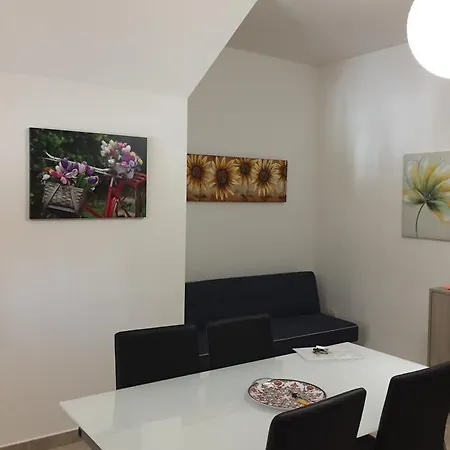 Salieri Appartamento Latina